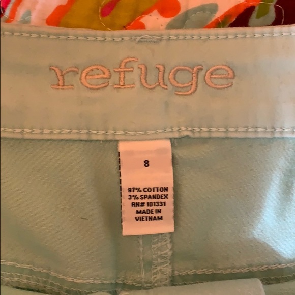 Short - Picture 2 of 3